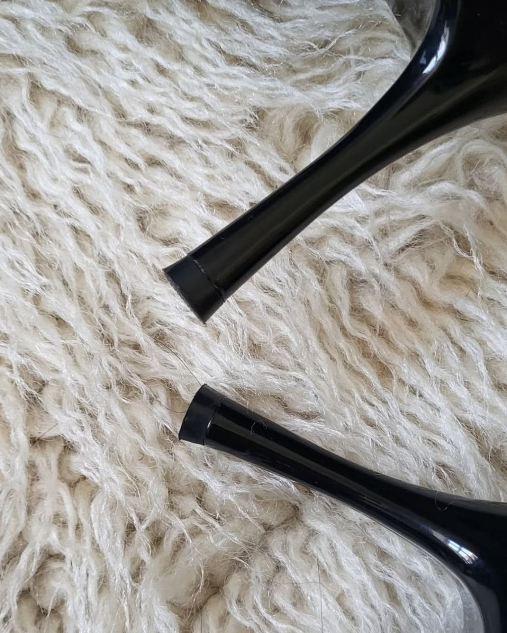 Fur/satin mules. Size 39/40