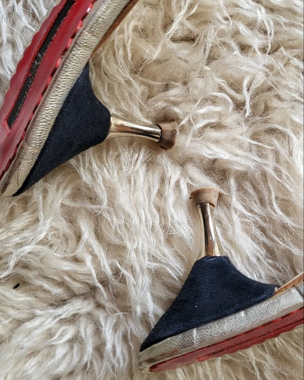 Carolina Herrera mules. Size 39