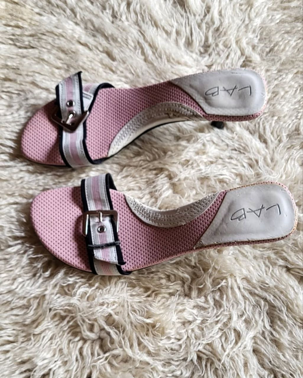 Pink kitten heel. Size 39