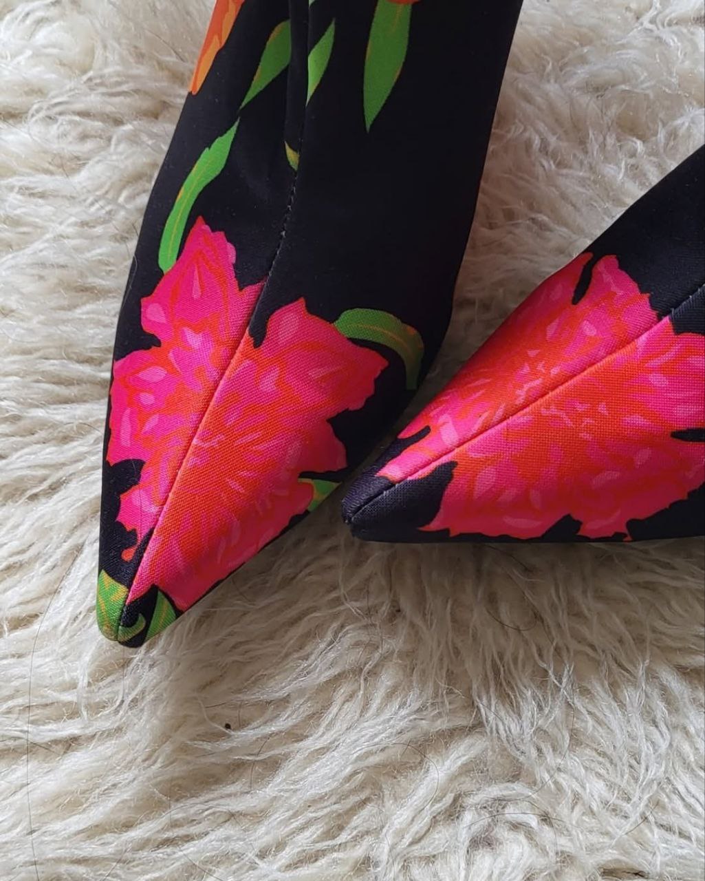 Floral chic. Size 39