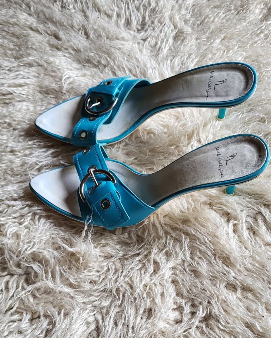 Blue kitten heel. Size 36