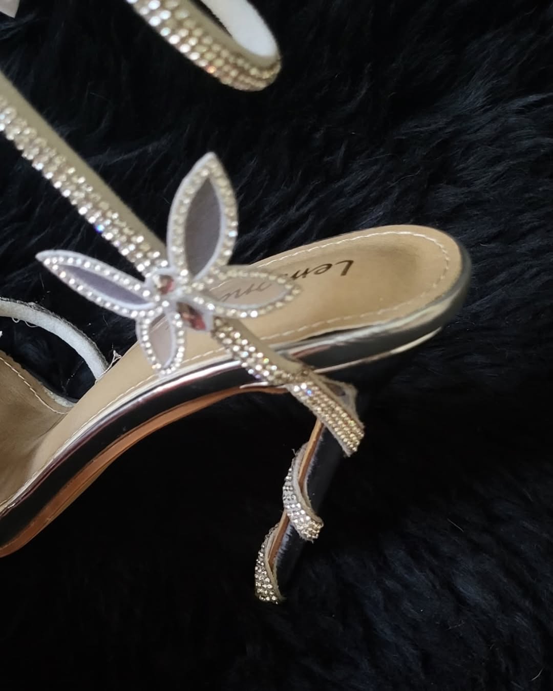 Butterfly heels. Size 39