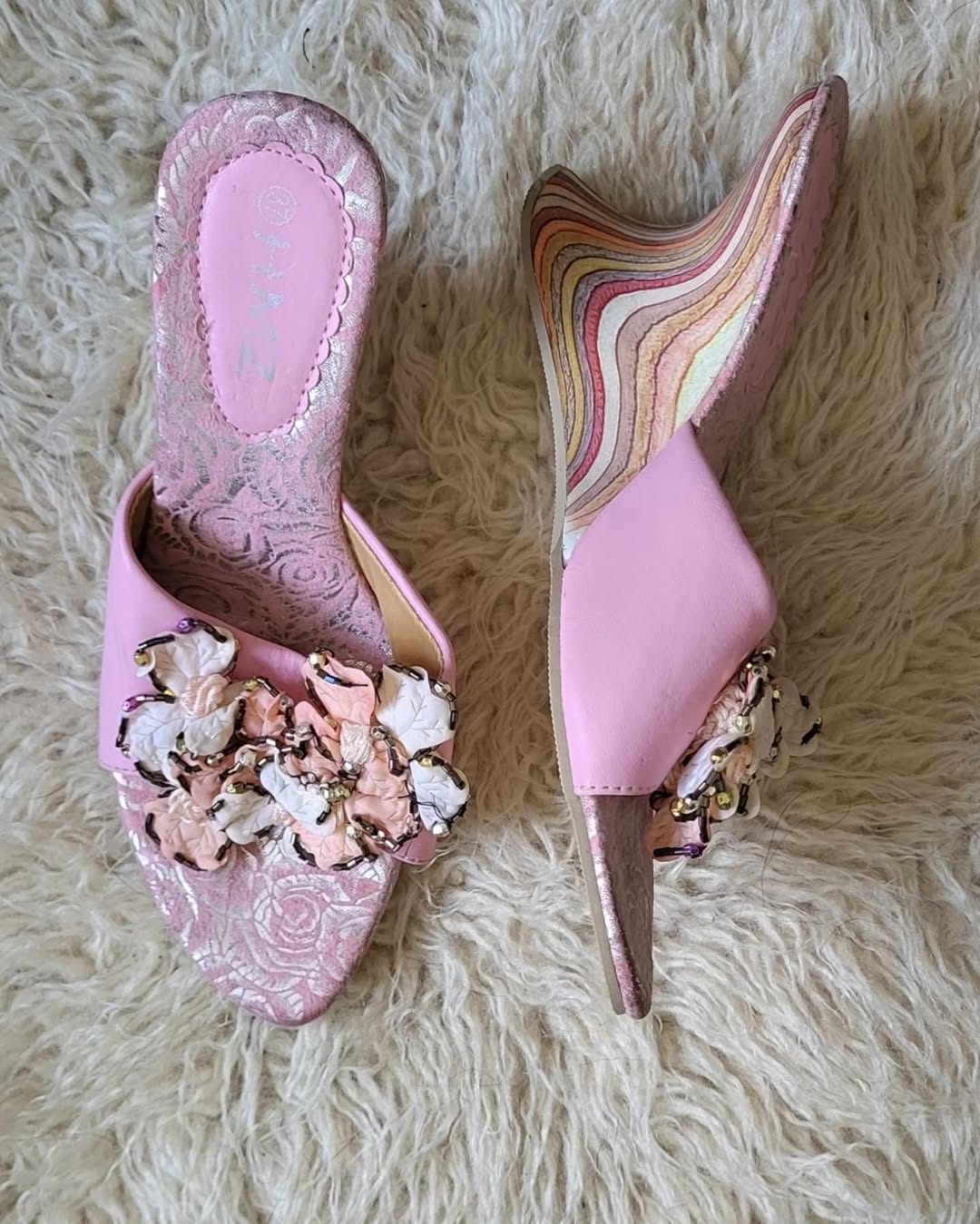 Pink abstract. Size 37