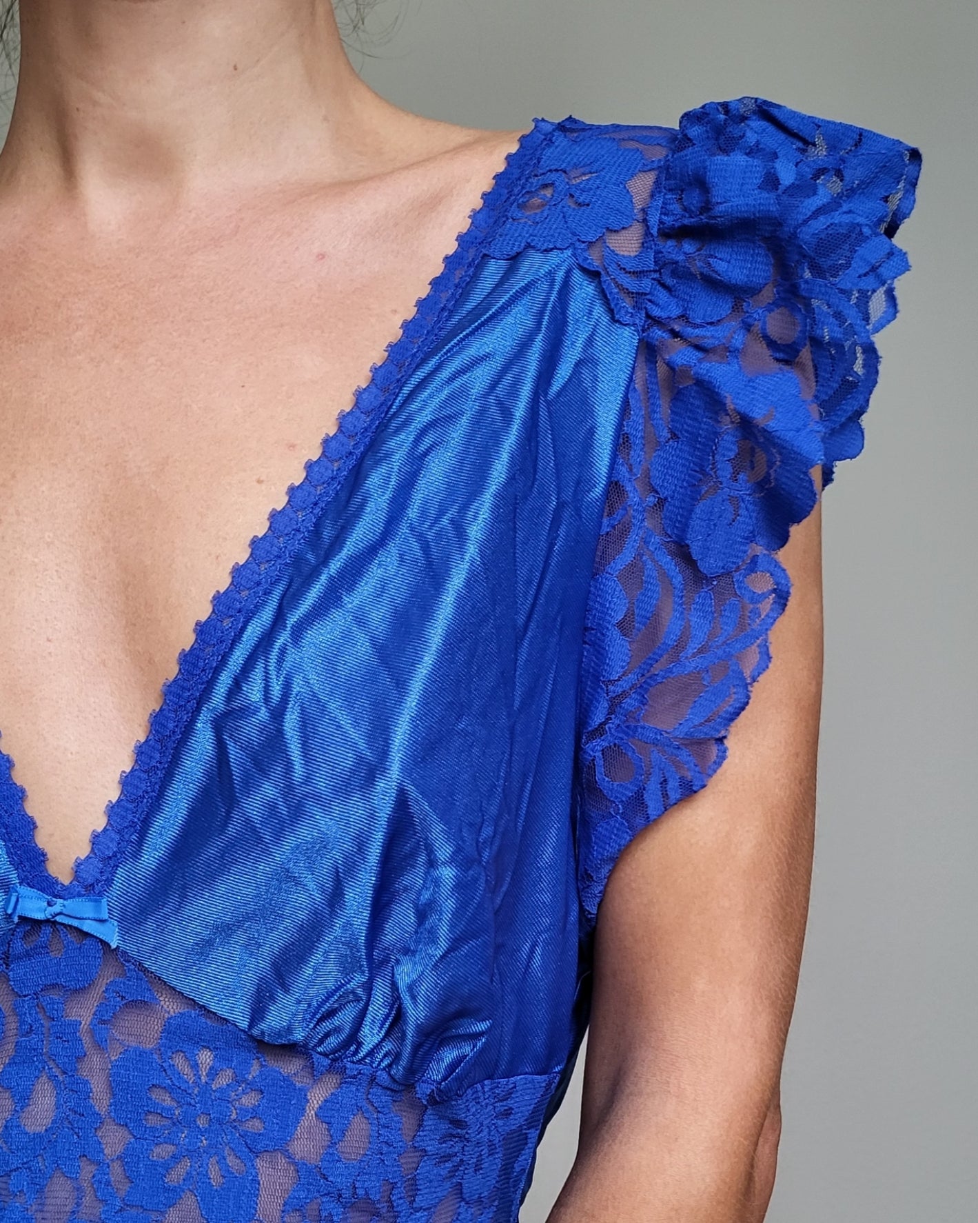Lace Satin blue