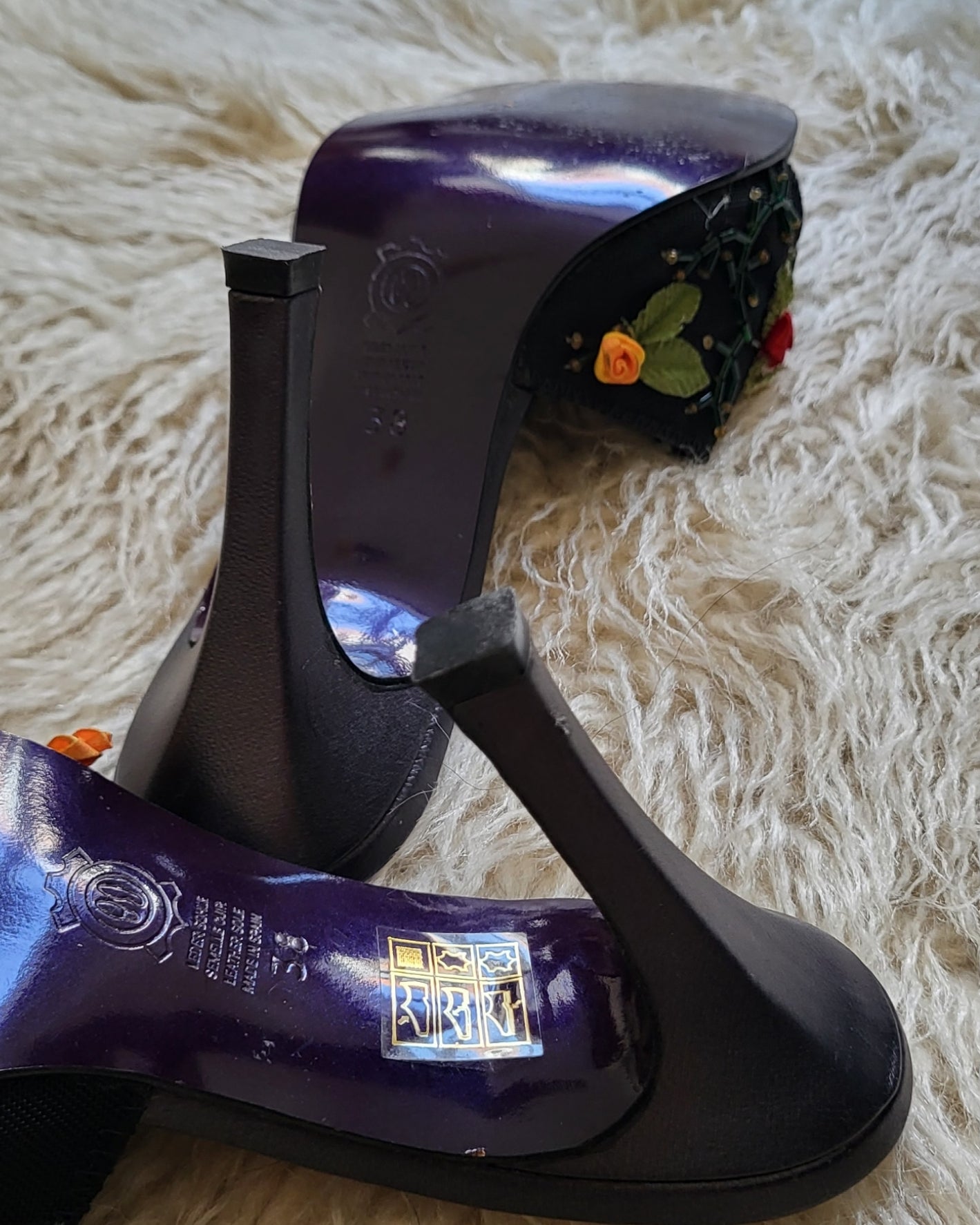 Femme mules. Size 38