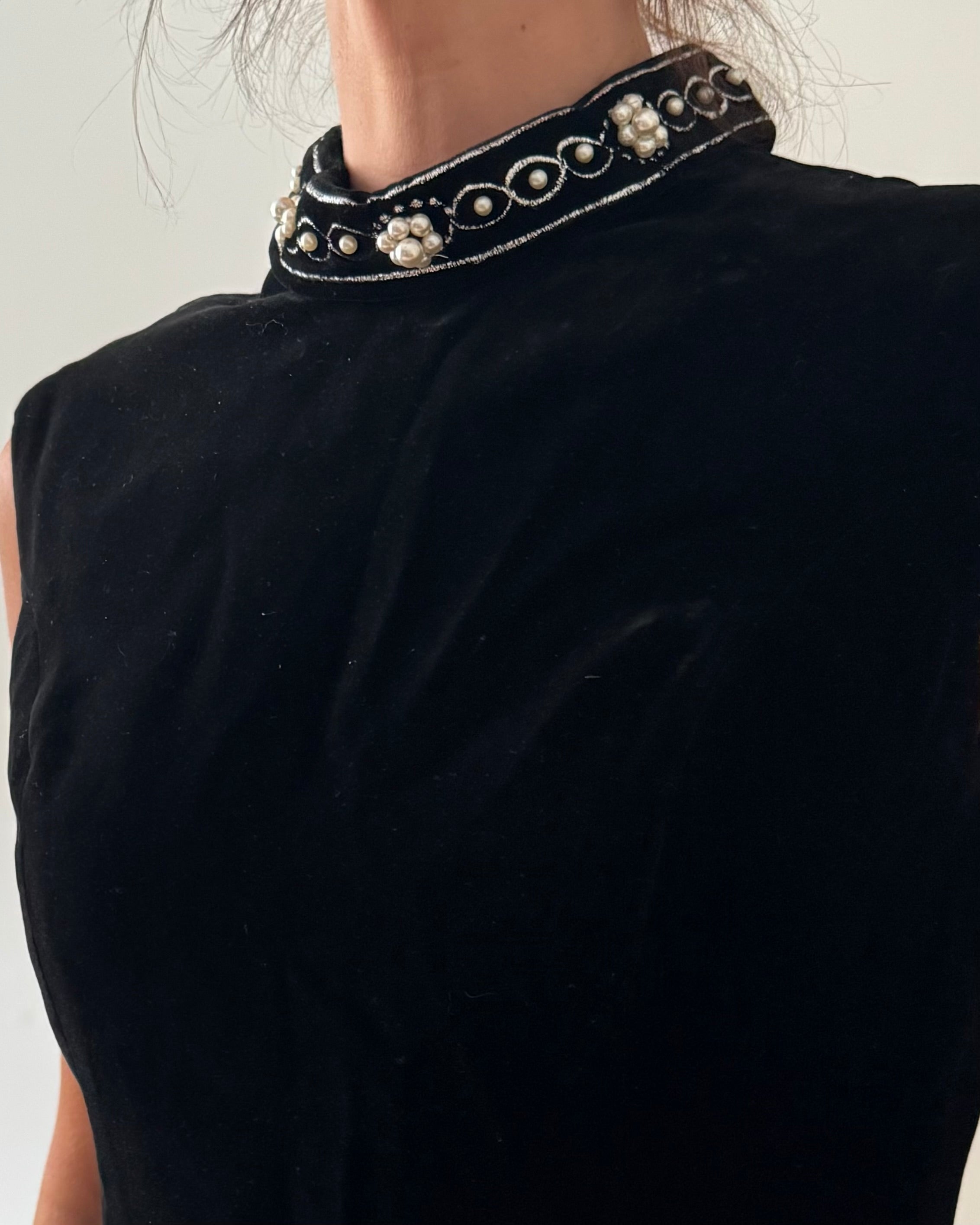 Chinese velour set