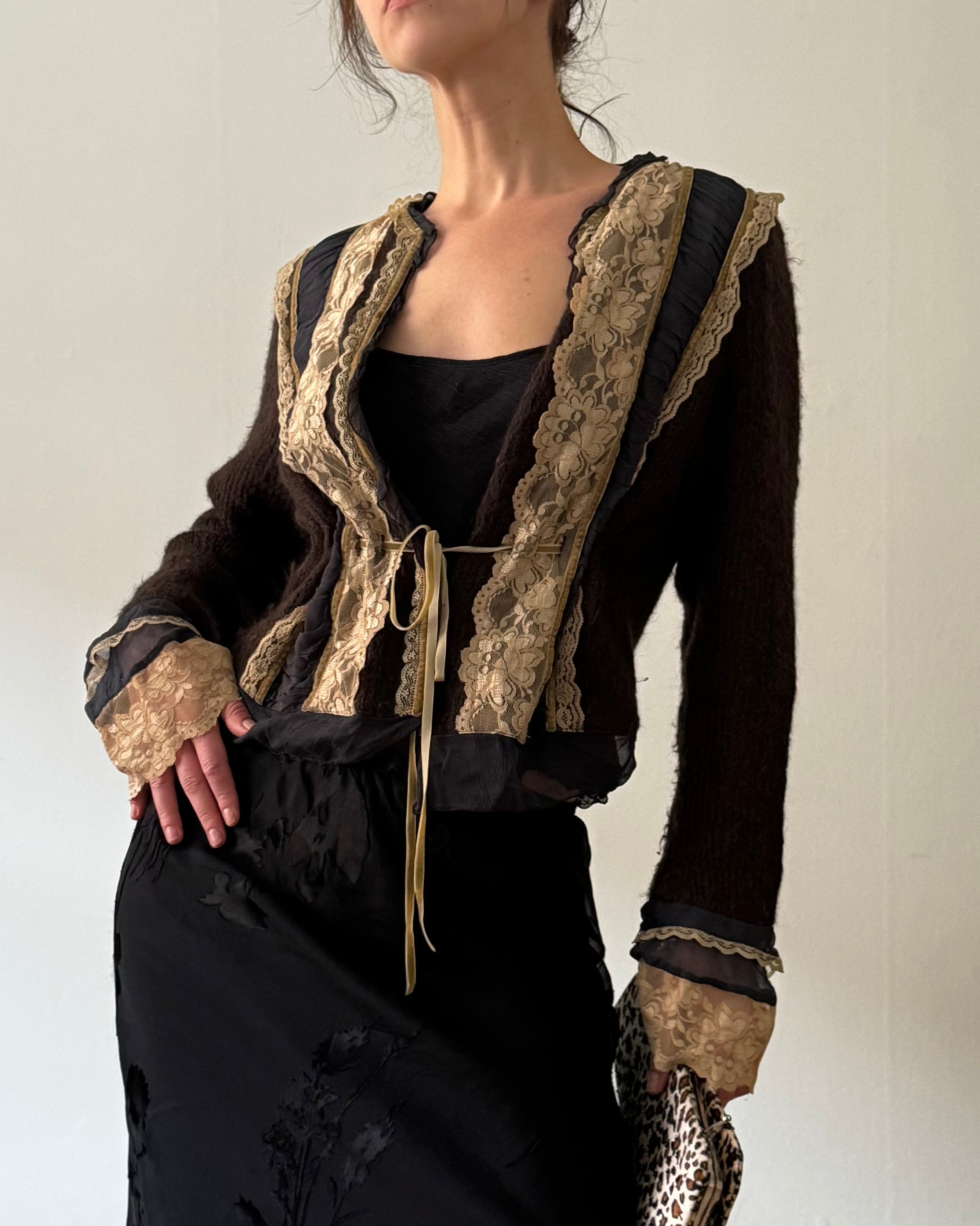 Romantic cardigan