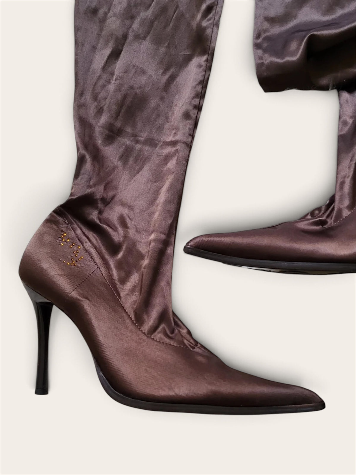2000s Satin leather. Size 38