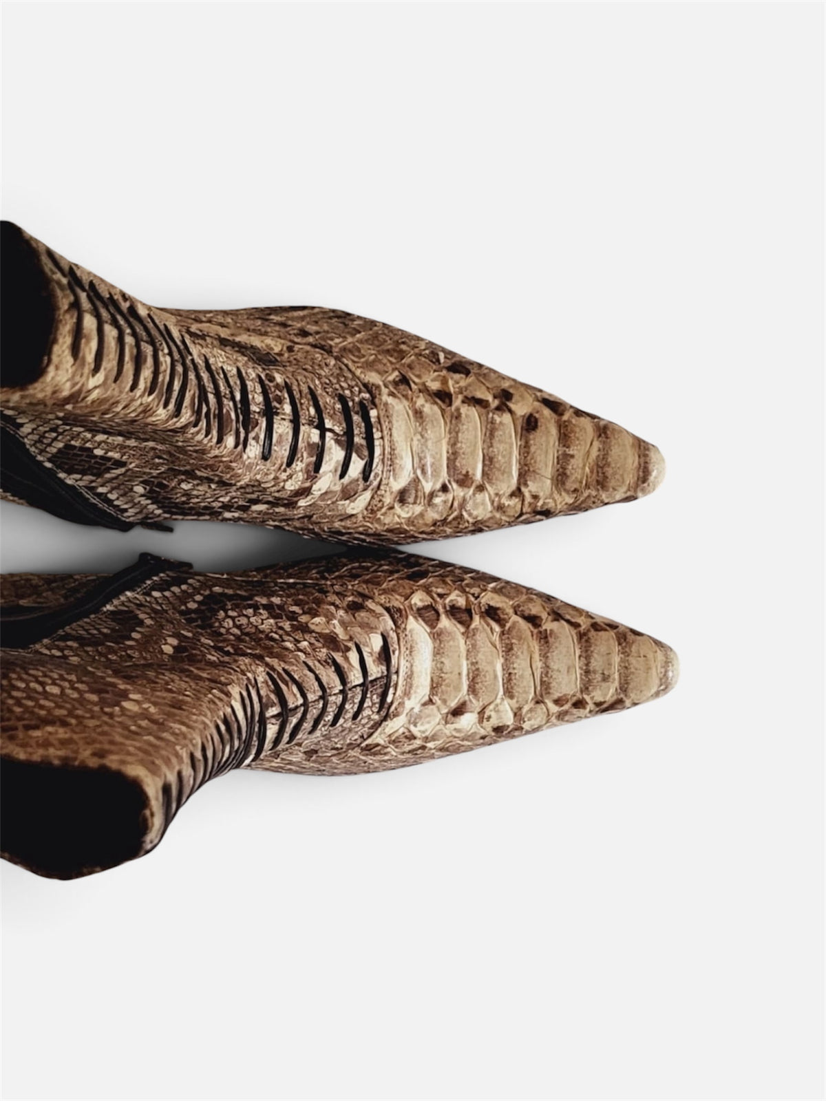 Y2K crocodile boots. Size 39/40