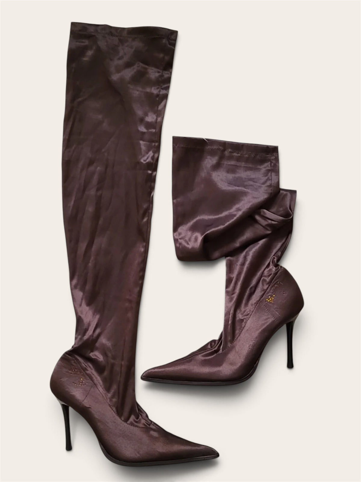 2000s Satin leather. Size 38