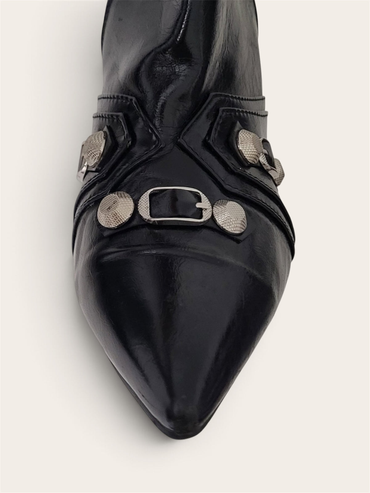 Sassy leather. Size 40/41
