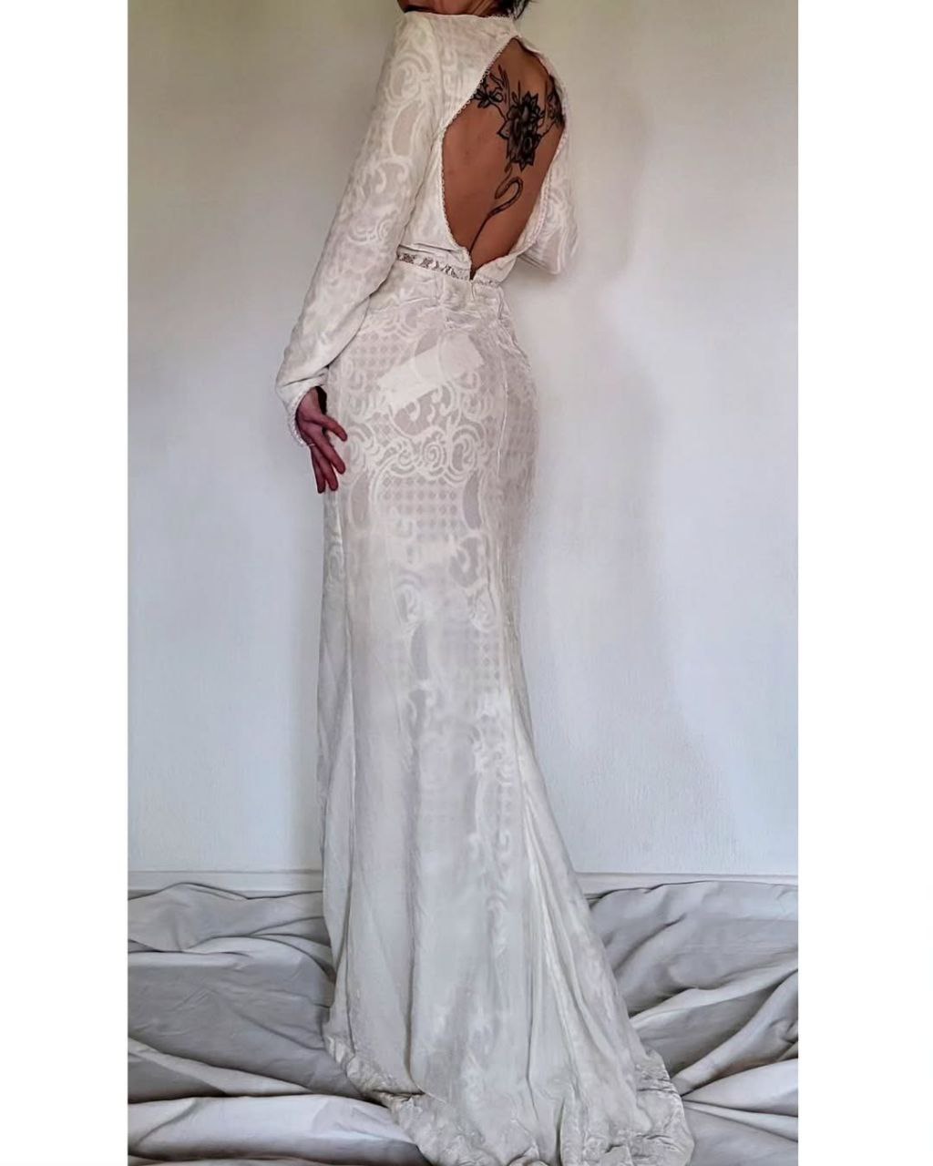 Velour bride