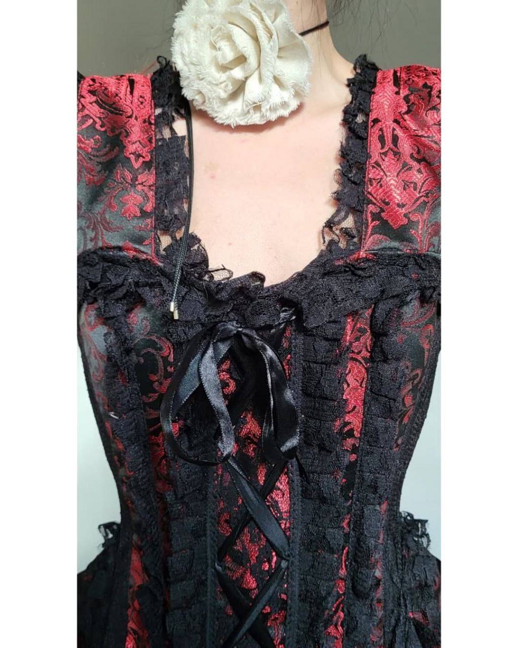 Western corsage