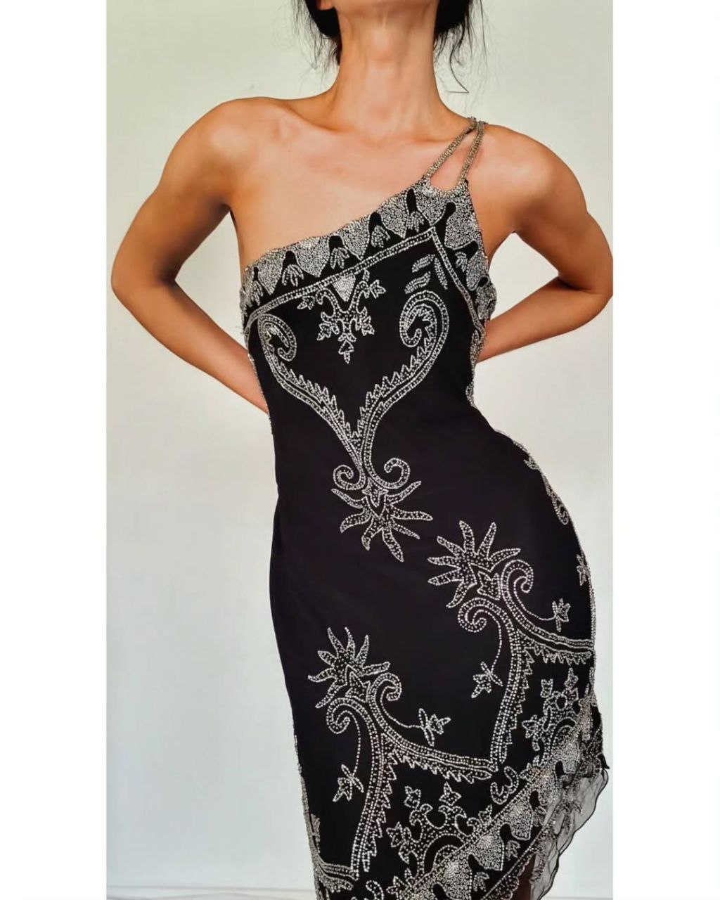 One shoulder silk