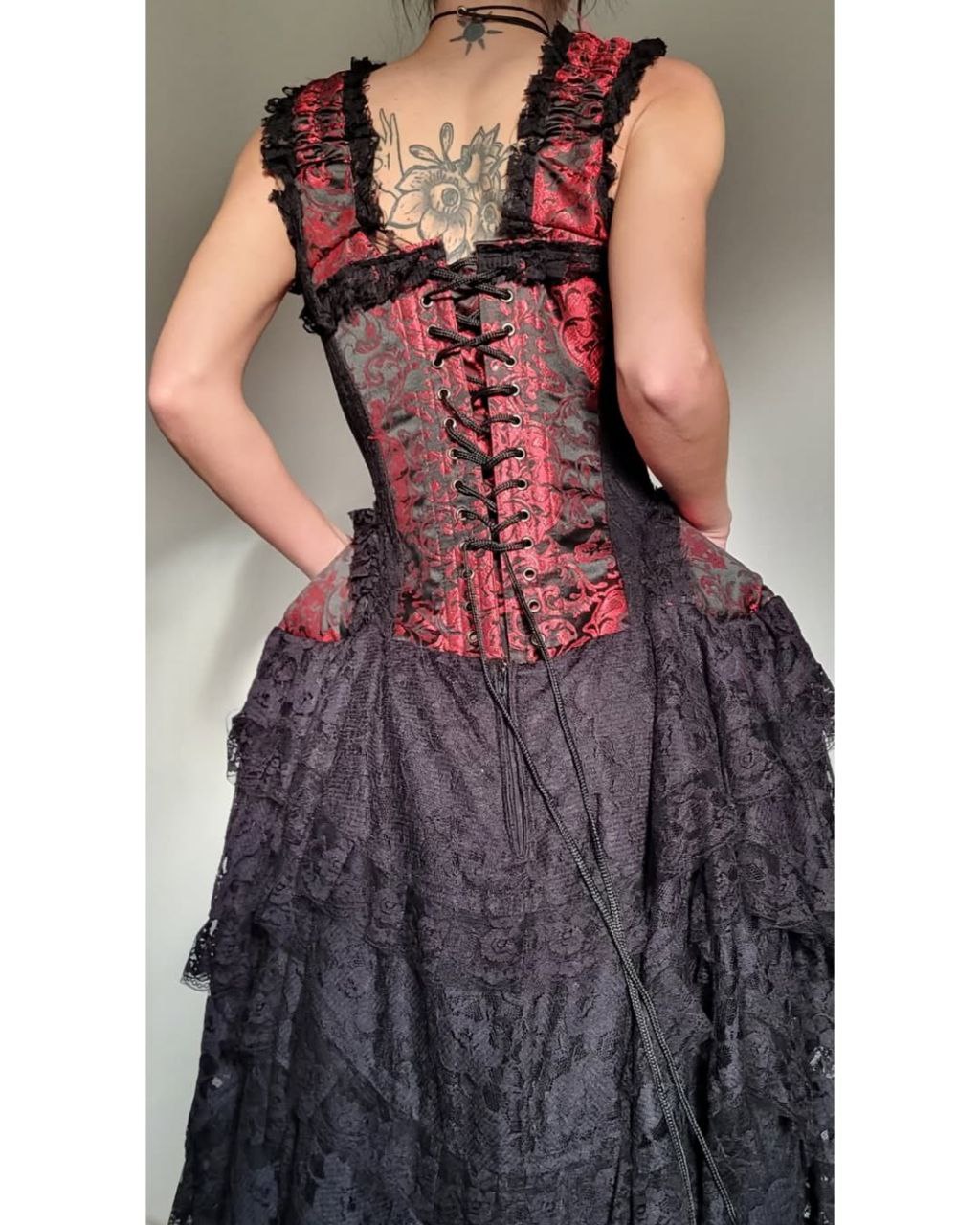 Western corsage
