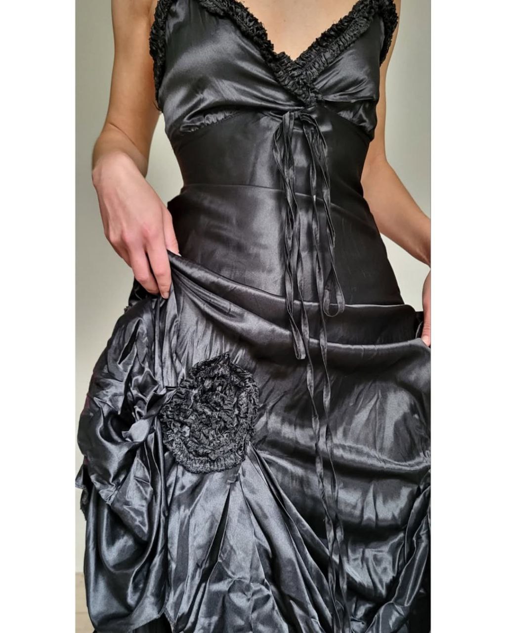 Femme satin