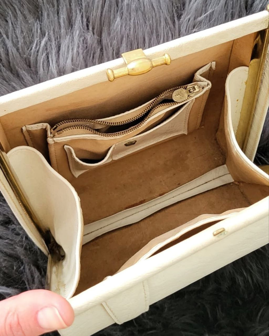 60s leather bag