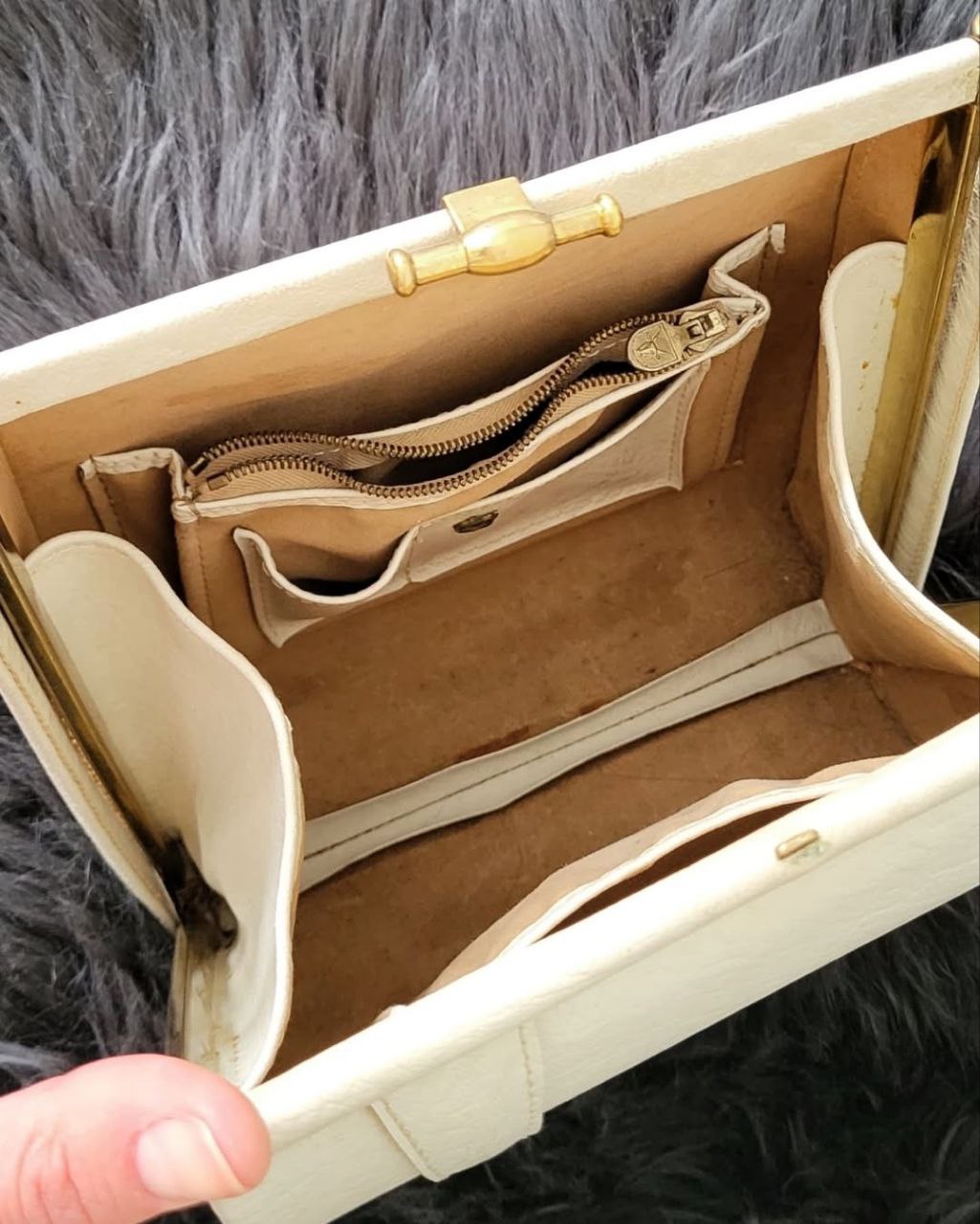 60s leather bag