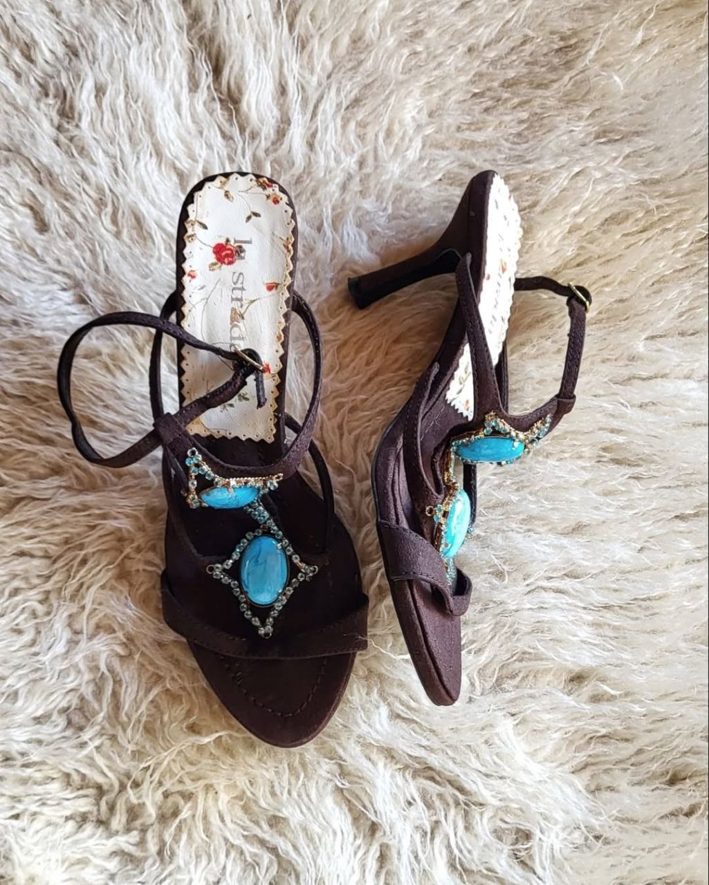 Blue stone. Size 38