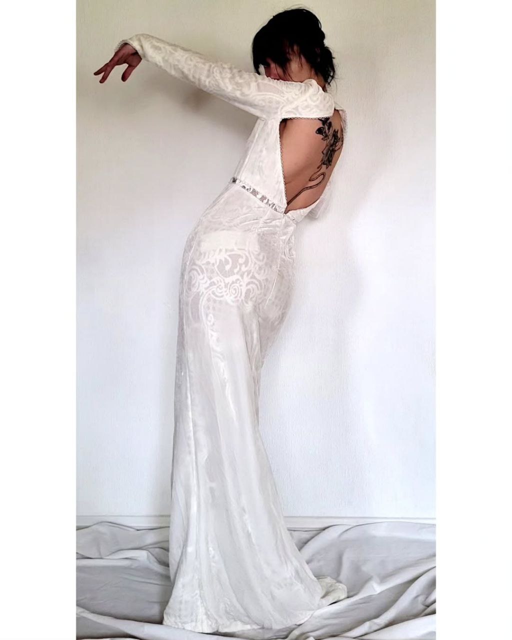 Velour bride