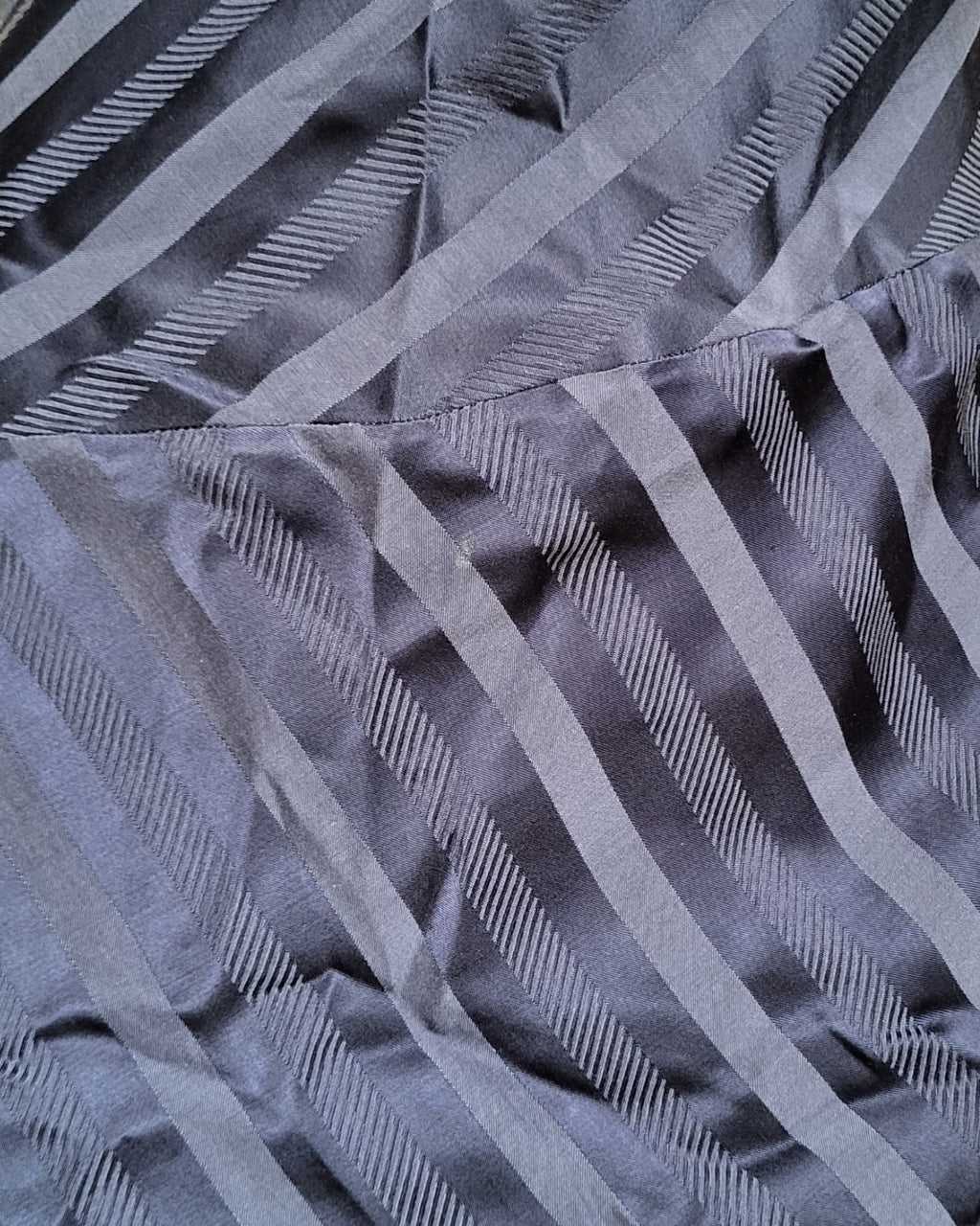 Blank blue