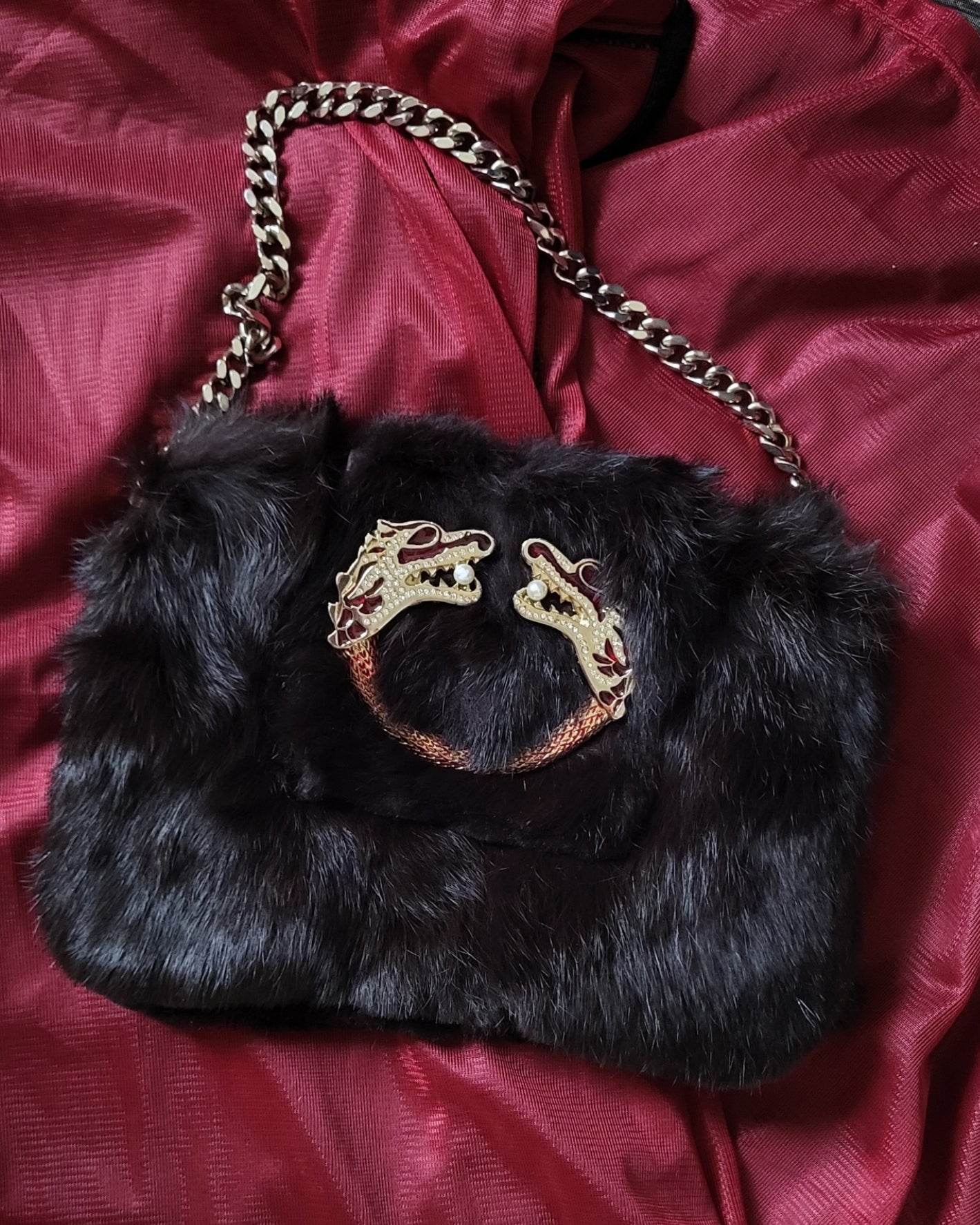 Fur dragon