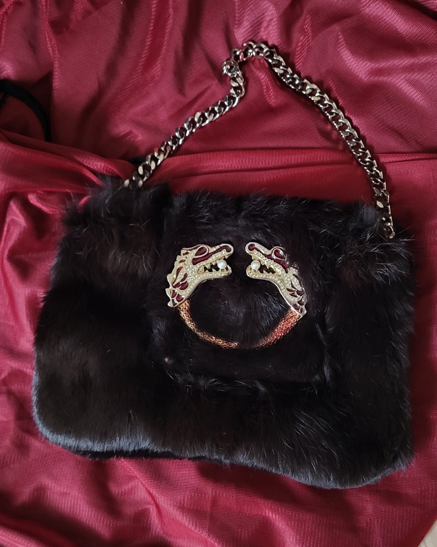 Fur dragon