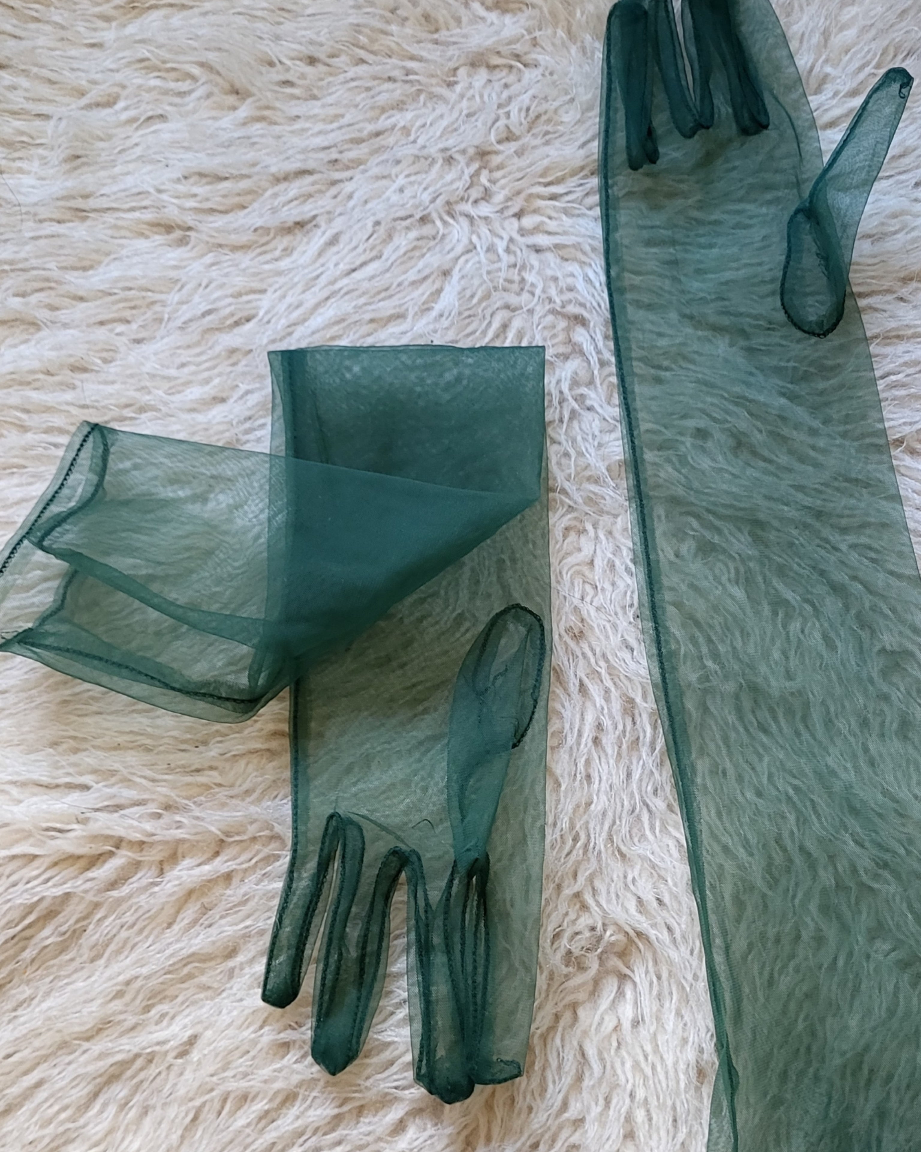 Sheer green gloves