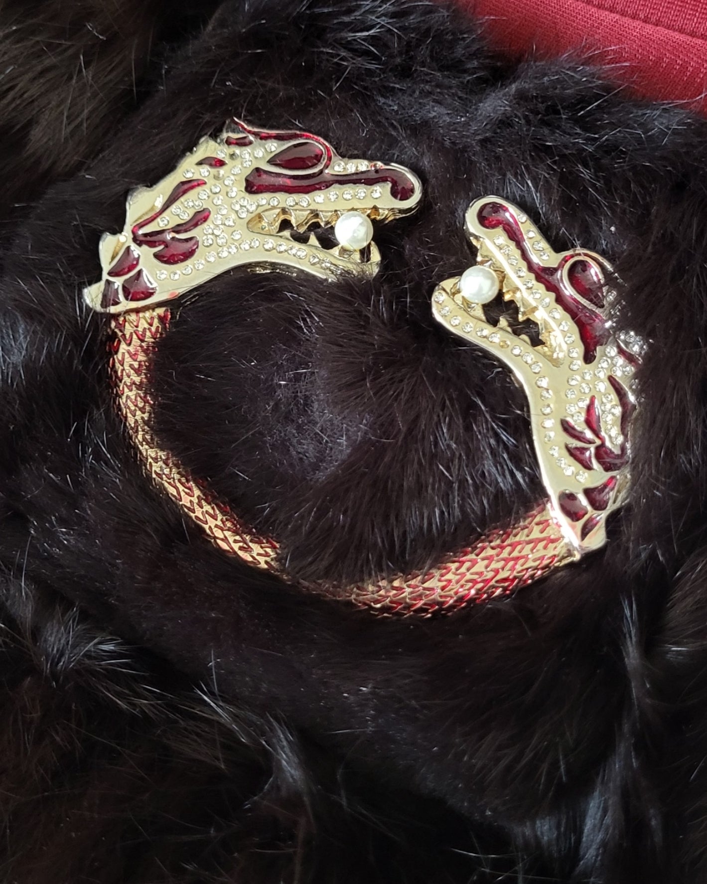 Fur dragon