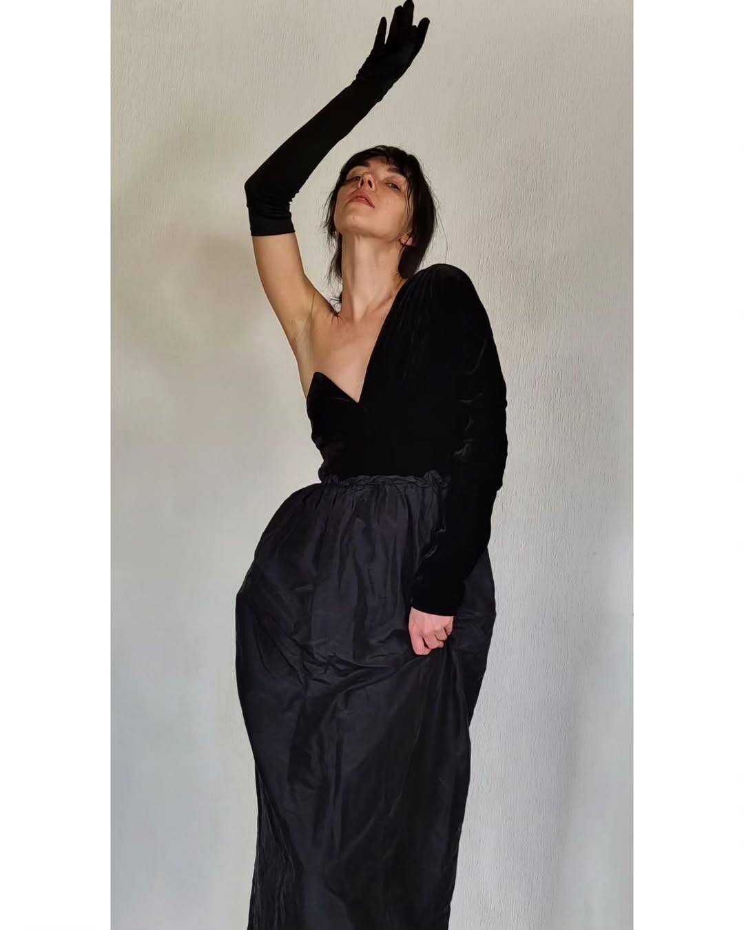 Asymmetric silk