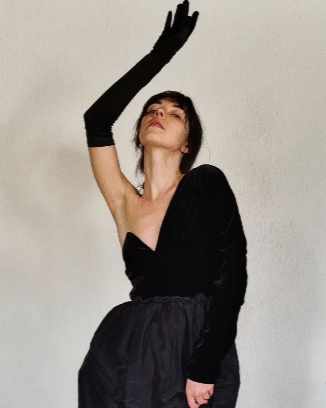 Asymmetric silk