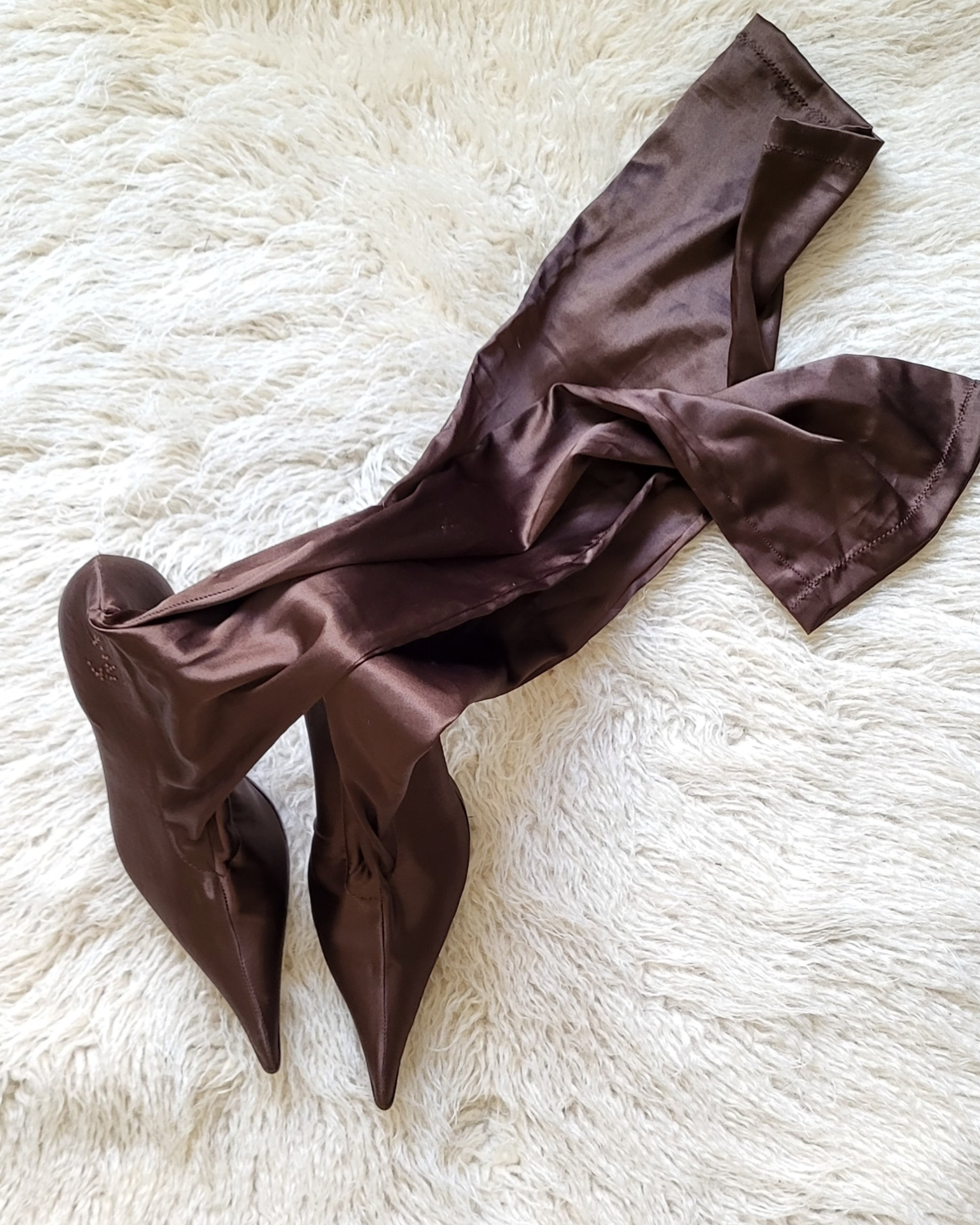 Satin leather. Size 38